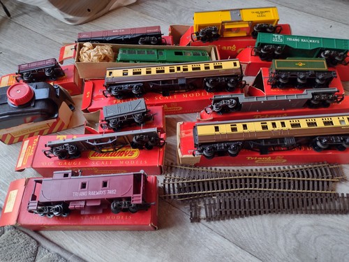 Gauge model trains triang - gauge,