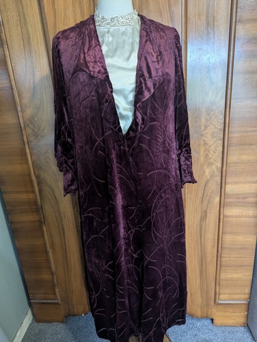 Vintage 30s art deco - , plum