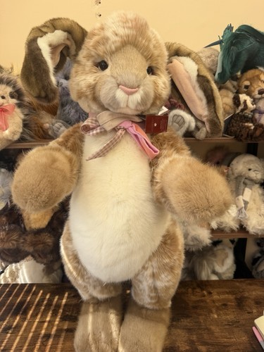 Rare charlie bears - bears, malibu