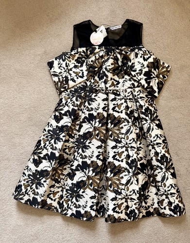 Black cream and - black,, golden