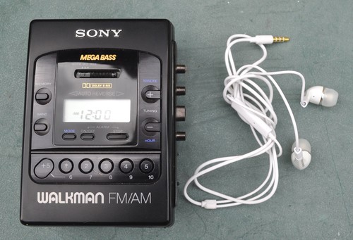 Fully working sony walkman - fully,