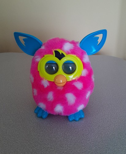 Furby boom white polka dots - ,