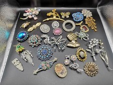 Job Lot Vintage Brooches
