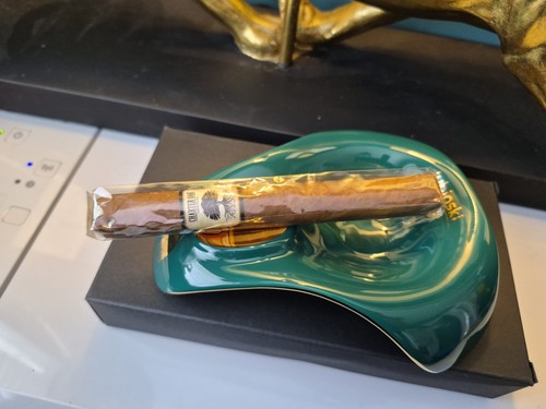 Luxury ceramic cigar ashtray - ceramic,