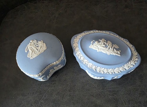 Wedgwood trinket boxes - 2,