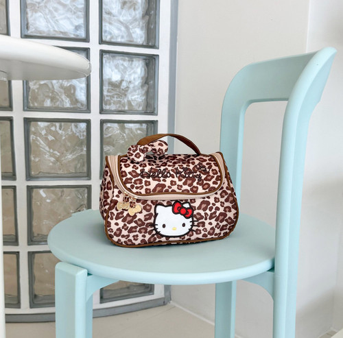 Sanrio hello kitty leopard - sanrio,