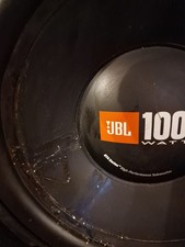 Jbl Sub 10" + Alpine V12 Amp