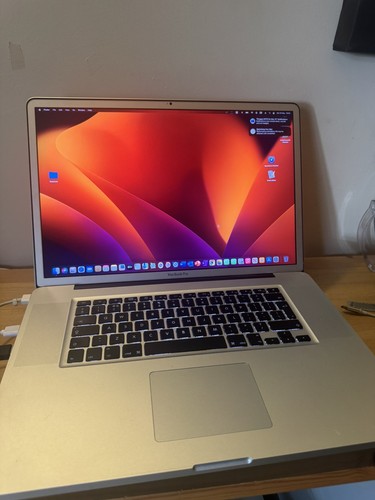 Apple macbook pro - pro, laptop