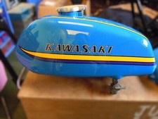 Kawasaki Triple S1 S2 250 /