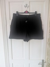 TU Shorts Sweatshirt Material