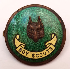 Vintage Boy Scouts Cubmaster Brass & Enamel Hat Badge.
