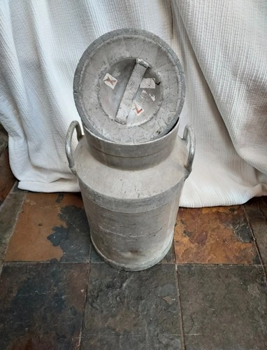 Vintage milk churn - churn, 22"