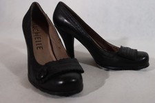 Sachelle leather court shoes