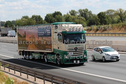 Truck photo mercedes benz - truck,