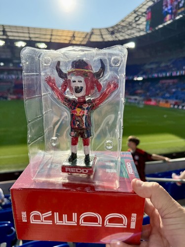 Rbny red bull - red, new