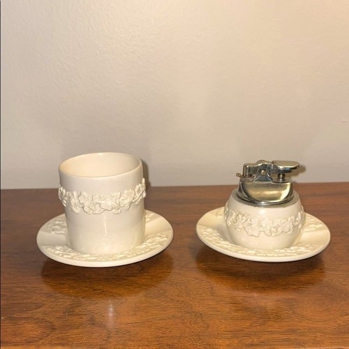 Wedgwood embossed queen - embossed, queen’s