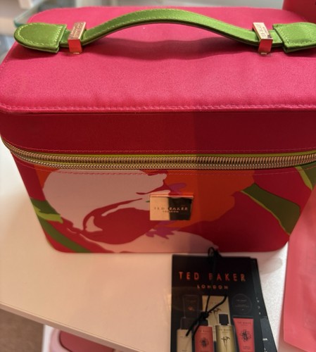 Ted baker beauty case - beauty,