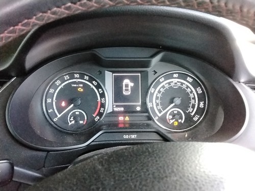 Instrument cluster skoda - instrument,