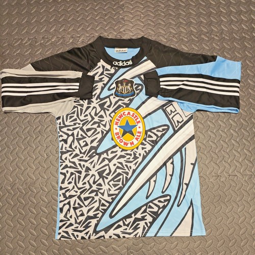 Newcastle united goalkeeper - newcastle,