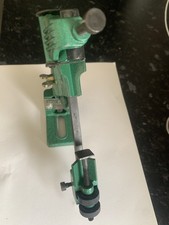 Drill sharpening / grinding attachment 
