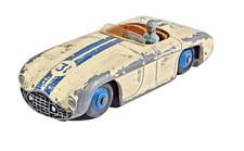 Dinky Toys 133 Cunningham C-5R Race Car No 31 Blue Stripes 1955-1960 Unboxed