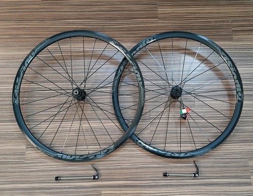 Vision team 700c disc - vision, road