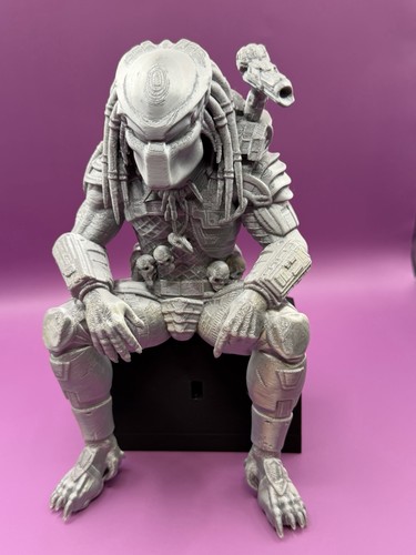 Predator shelf sitter statue - predator,