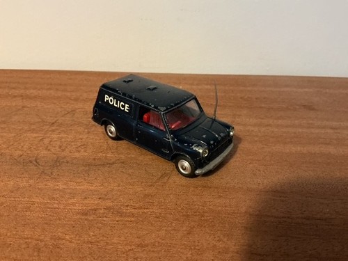 Corgi toys austin mini - toys,
