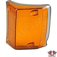 Right Front Yellow Indicator