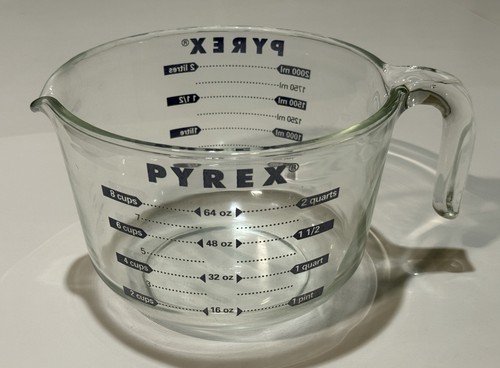 Pyrex cups 2 - cups, oz