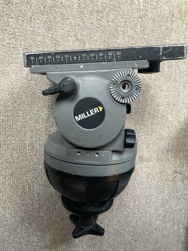 Miller ds60 heavy duty tripod - heavy,