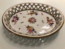 STUNNING ANTIQUE DRESDEN PORCELAIN RETICULATE OVAL BOWL