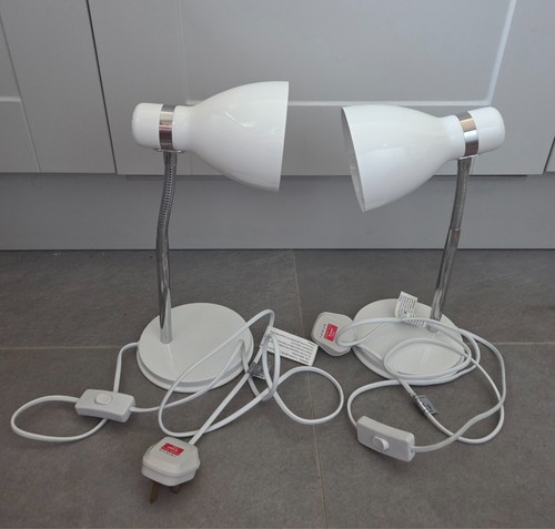 Pair shelley white - b&q,