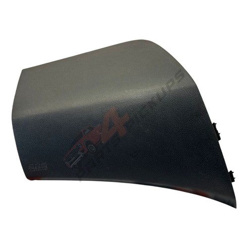 Mitsubishi l200 passenger side - mitsubishi,