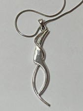 Kit Heath KH-02 Genevieve Sterling Silver Pendant Necklace 