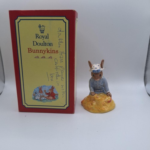 Vintage royal doulton - royal,