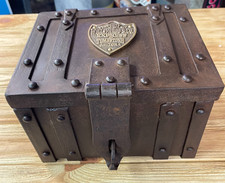 Old west cast iron - old,