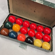 Aramith Snooker Balls (2 1/16 inch, with 10 reds) (UK)