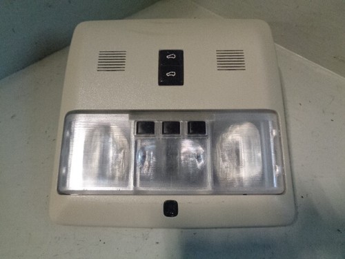 Discovery interior light - 3,