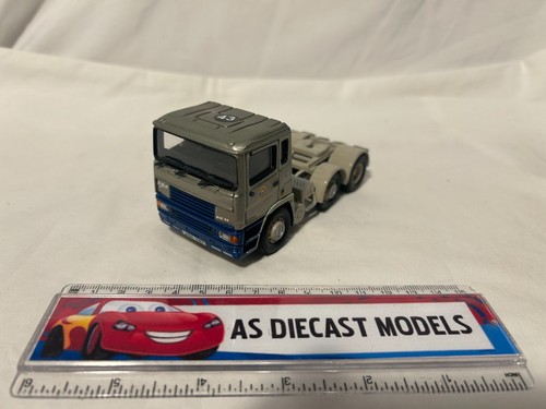 Corgi modern truck erf gulf - modern,