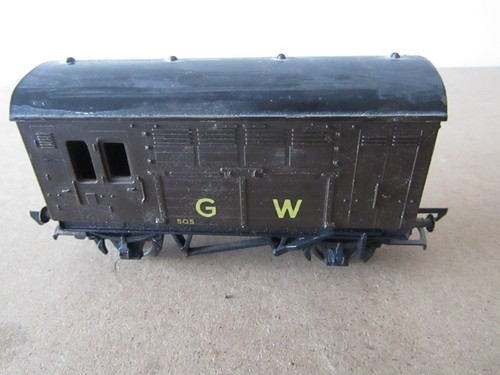 Tri ang horse - box, wagon