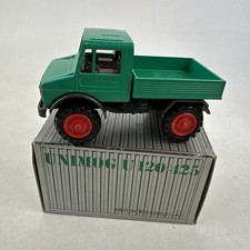 Mercedes Benz Unimog 120