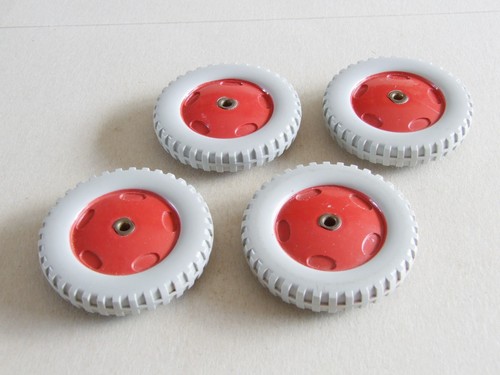 Meccano plastic road wheel - x,