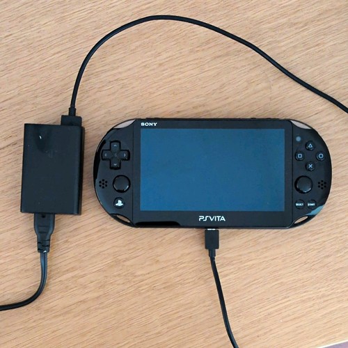 Sony vita 2000 slim - sony, ps
