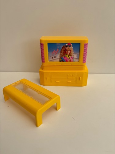 Vintage 1993 sindy doll - doll, tv