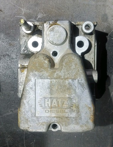 Cylinder head hatz 1b20 diesel - cylinder,