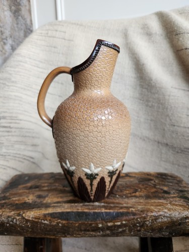 Doulton lambeth jug victorian