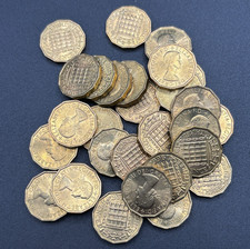 28 x 1966 Threepence 3 Pence Elizabeth II Uncirculated Coin with Lustre