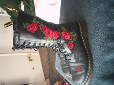 doc martens air wear black