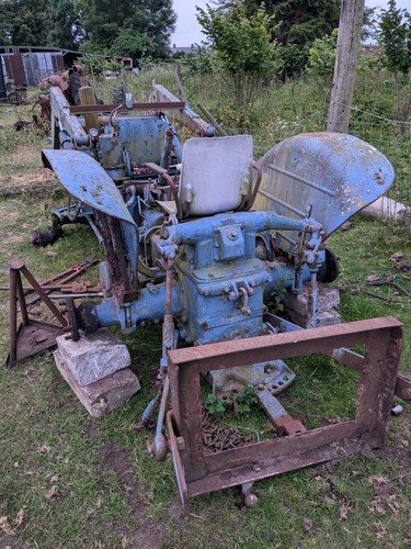 Fordson major for breaking - for,